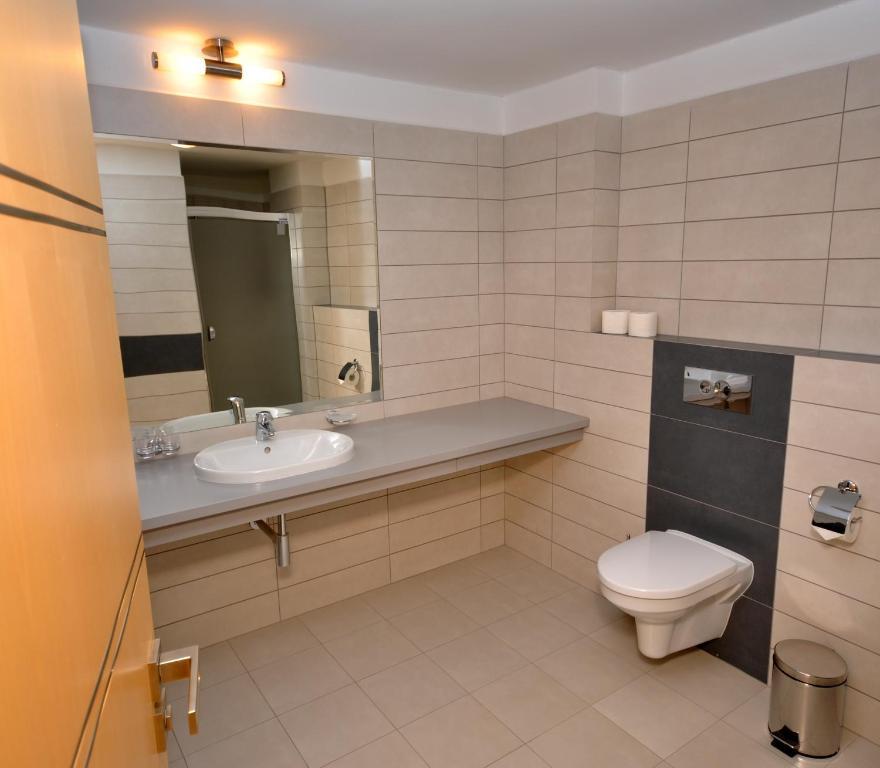 Unipharma Apartments دونوفالي المظهر الخارجي الصورة